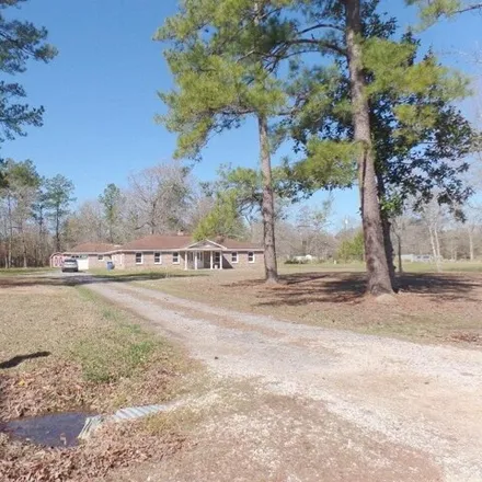 Buy this 3 bed house on 369 County Road 904 in Jasper County, TX 77612