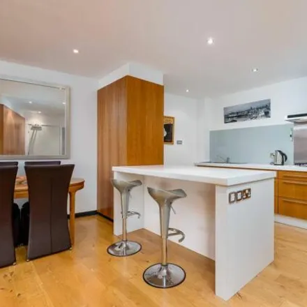 Image 5 - Edinburgh Quay, Fountainbridge Square, City of Edinburgh, EH3 9QD, United Kingdom - Apartment for sale