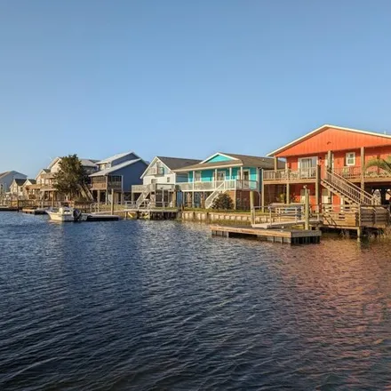 Image 8 - 167 Burlington Street, Holden Beach, Brunswick County, NC 28462, USA - House for sale