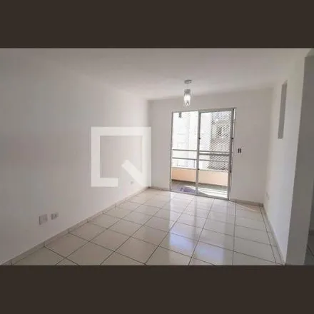 Rent this 2 bed apartment on Avenida Santiago Rodilha in Padroeira, Osasco - SP
