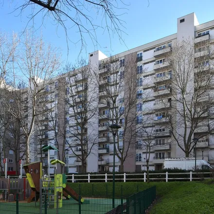 Rent this 4 bed apartment on 3 Allée des Zinnias in 92600 Asnières-sur-Seine, France
