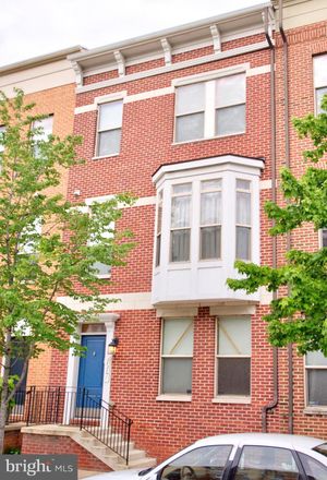 Rent this 3 bed townhouse on 117 South High Street in Baltimore, MD 21202