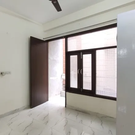 Rent this 1 bed apartment on Qutab Golf Course in Pandit Trilok Chandra Sharma Marg, South Delhi District