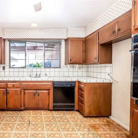 Image 9 - 17165 Midwood Drive, Los Angeles, CA 91344, USA - House for sale