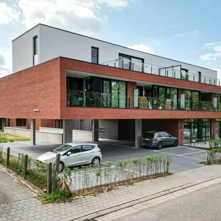 Rent this 1 bed apartment on Graaf de Brigodestraat 32 in 3500 Hasselt, Belgium