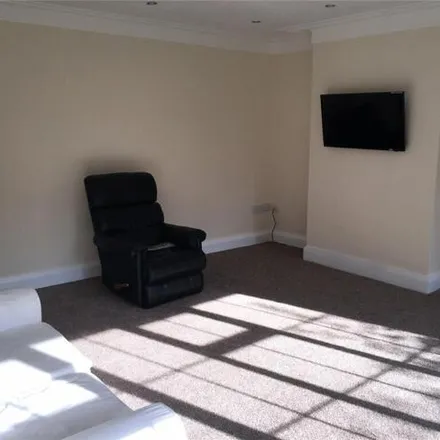 Image 7 - Wentworth Street, Huddersfield, HD1 5PX, United Kingdom - House for rent