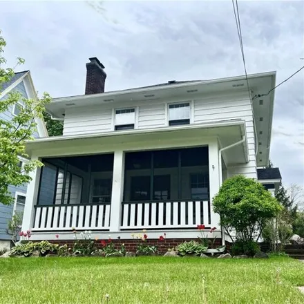 Image 4 - 39 Stutson Street, City of Rochester, NY 14612, USA - House for sale