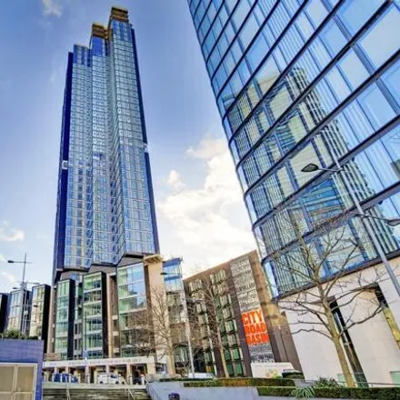 Buy this 1 bed apartment on Carrara Tower in 1 City Road, London