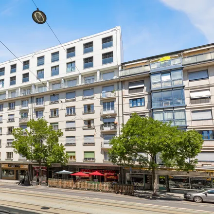 Rent this 3 bed apartment on Au Dé d'Argent in Rue de la Servette 76, 1211 Geneva