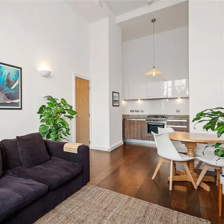 Rent this 2 bed apartment on Ecclesbourne Apartments in 64 Ecclesbourne Road, London