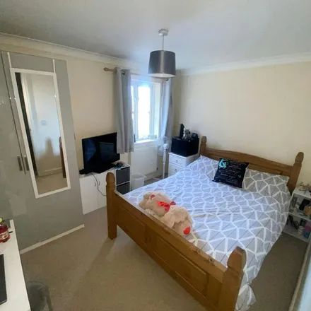 Rent this 2 bed apartment on Mews Close in Bury, PE26 1BP