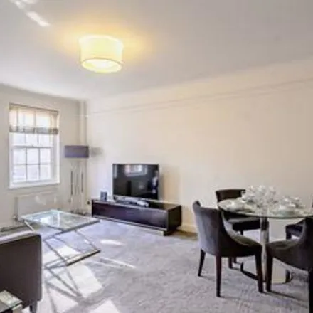 Image 3 - Fulham Wing, Fulham Road, London, SW3 6HP, United Kingdom - Apartment for rent