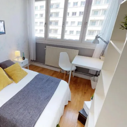 Rent this 3 bed room on 58 Rue de l'Abondance in 69003 Lyon, France