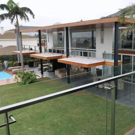 Buy this 5 bed house on Cerro San Francisco in Santiago de Surco, Lima Metropolitan Area 51132