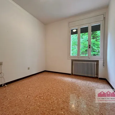 Rent this 3 bed apartment on Stradella Forti in Corso Padova 5 in 36100 Vicenza VI, Italy
