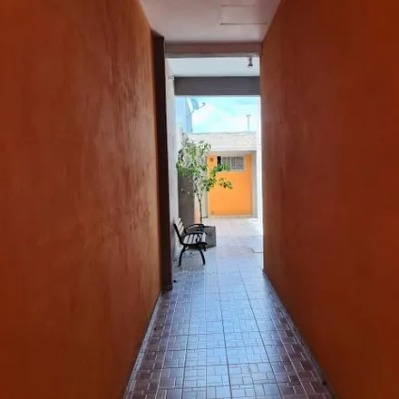 Rent this studio apartment on Celeste in Vélez Sarsfield, Centro