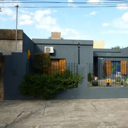 Buy this 2 bed house on Avenida Rivadavia 499 in Departamento Rosario, 2128 Arroyo Seco