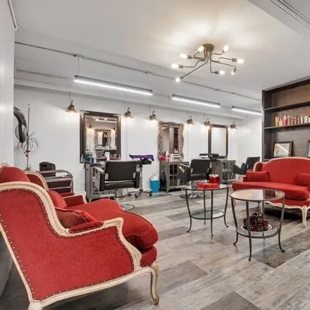 Image 9 - 236 East 6th Street, New York, NY 10003, USA - Condo for sale