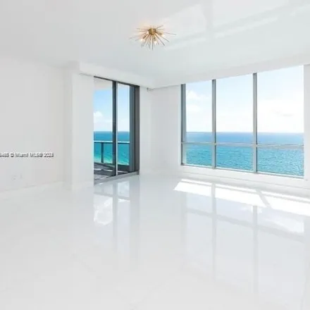 Image 5 - Miami Beach Boardwalk, Miami Beach, FL 33140, USA - Condo for rent