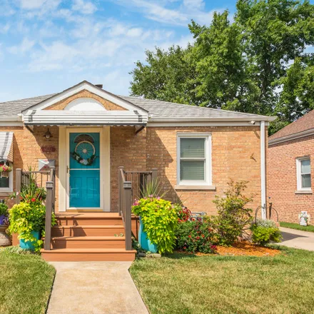 Buy this 2 bed house on 9518 Davis Avenue in Franklin Park, IL 60131