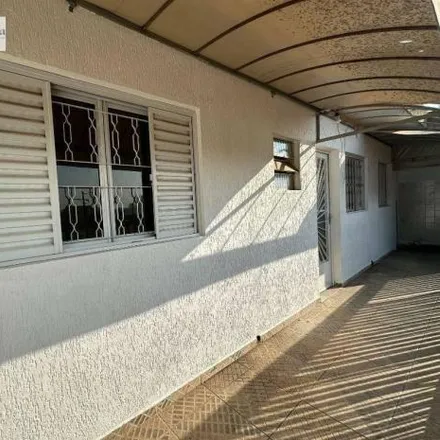 Rent this 1 bed house on Águia de Ouro in Avenida General Asdrúbal da Cunha, Jardim Arpoador