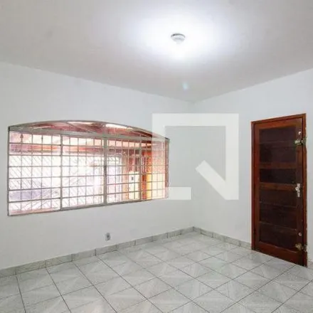 Rent this 3 bed house on Rua Santa Izabel 344 in Vila Augusta, Guarulhos - SP