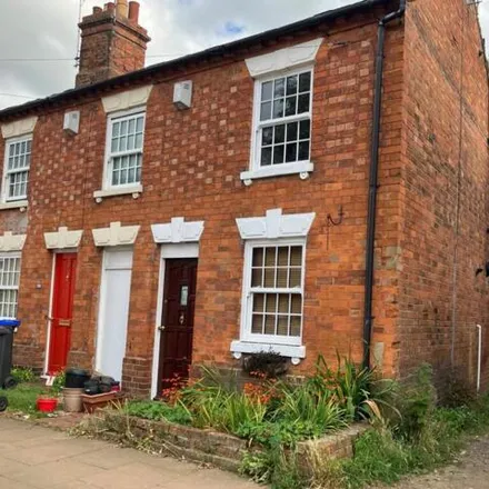 Buy this 2 bed house on Central Food & Wine Daventry in 47 Oxford Street, Daventry
