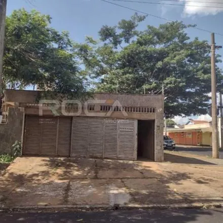 Buy this 3 bed house on Rua Capitão Osório Junqueira in Jardim Independência, Ribeirão Preto - SP