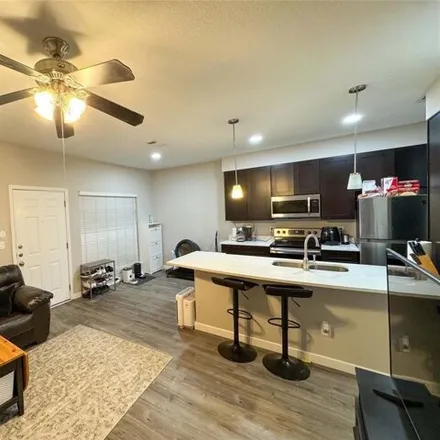 Rent this 1 bed condo on 908 Poplar Street in Austin, TX 78705