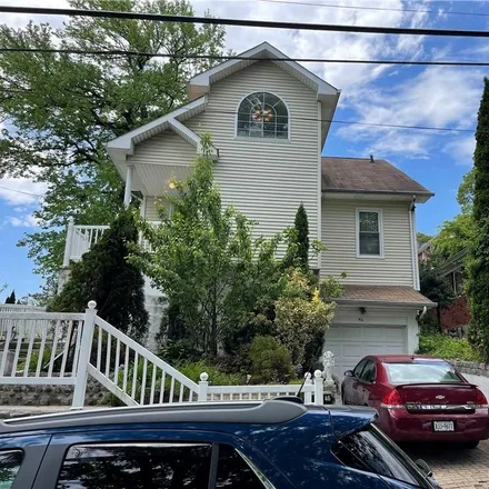 Image 2 - 46 Sparkill Avenue, New York, NY 10304, USA - House for sale