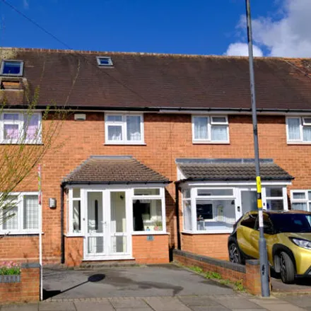 Buy this 4 bed townhouse on Chilcote Close in Yardley Wood, B28 0PP