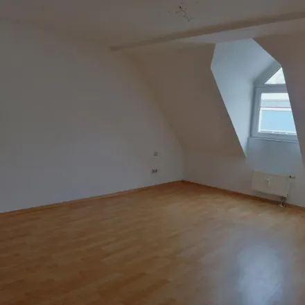 Rent this 2 bed apartment on Sonneberger Straße 19 in 06116 Halle (Saale), Germany