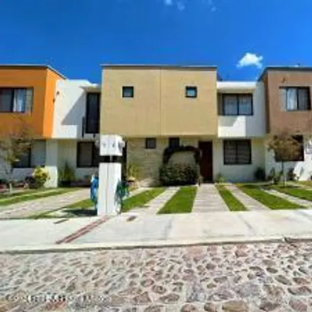 Rent this 3 bed house on unnamed road in Puerta de Piedra, 76900 El Pueblito