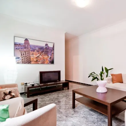 Image 6 - Calle del Caballero de Gracia, 8, 28013 Madrid, Spain - Apartment for rent