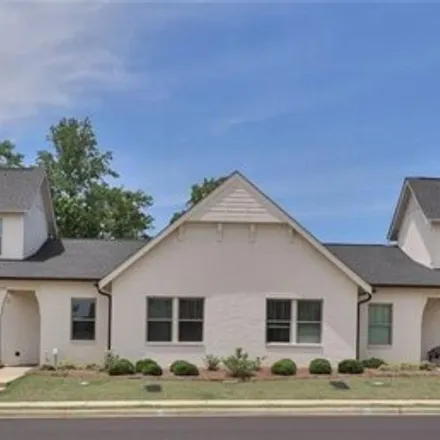 Buy this 2 bed house on unnamed road in Auburn, AL 36832