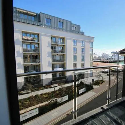 Rent this 2 bed apartment on 134 in 136 Clarendon Road, Portsmouth