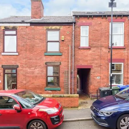 Buy this 3 bed townhouse on Freedom Road in Sheffield, S6 2XA