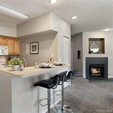 Image 5 - 8737 East Roundtree Avenue, Greenwood Village, CO 80111, USA - Condo for sale