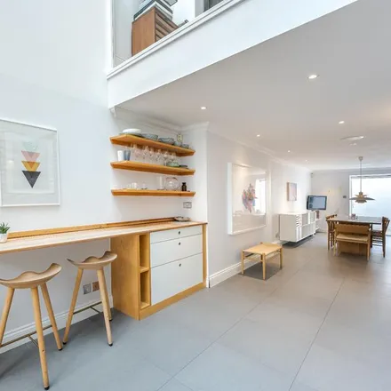 Image 7 - 42 Blenheim Terrace, London, NW8 0EH, United Kingdom - House for rent