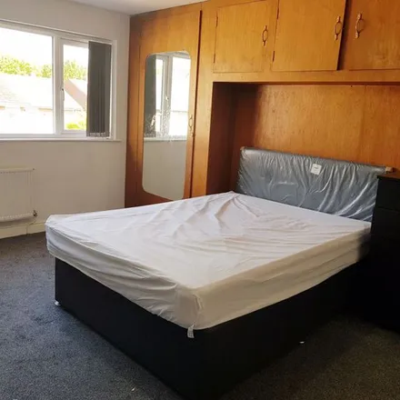 Image 9 - unnamed road, Telford and Wrekin, TF2 6NZ, United Kingdom - Apartment for rent