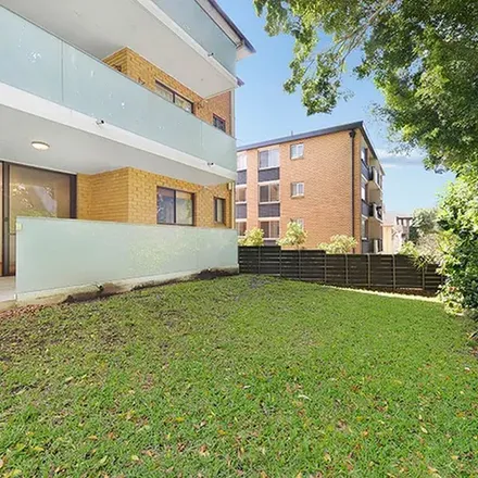 Image 5 - Sir Thomas Mitchell Road, Bondi Beach NSW 2026, Australia - Apartment for rent