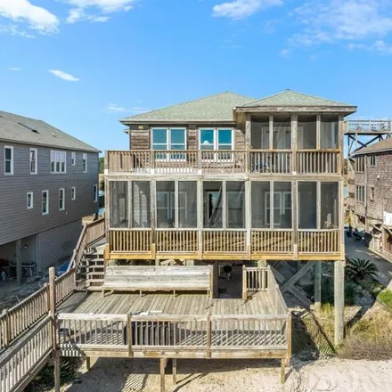 Buy this 8 bed house on 662 Springs Avenue in Pawleys Island, Georgetown County