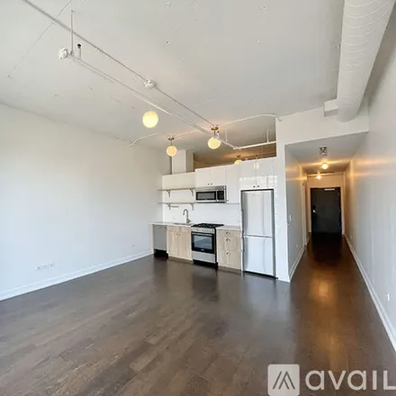 Rent this 1 bed apartment on 5050 N Broadway