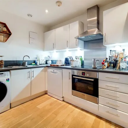 Rent this 2 bed apartment on 4 Meath Crescent in London, E2 0QG