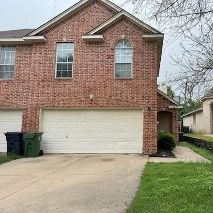 Rent this 3 bed house on unnamed road in Arlington, TX 76013