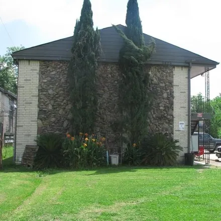 Rent this 1 bed apartment on 3812 Wipprecht St Apt 18 in Houston, Texas