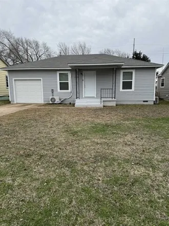 Rent this 2 bed house on 1272 North 7th Street in Duncan, OK 73533