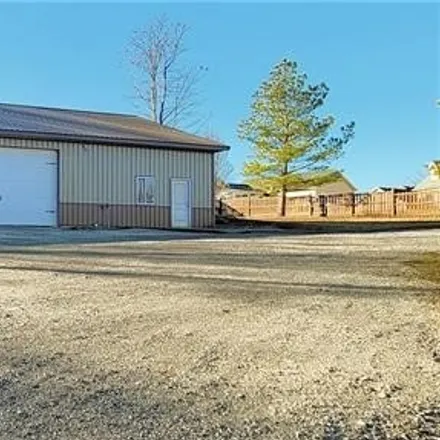 Image 3 - 26500 Ancient Cedar Drive, Benton County, MO 65355, USA - House for sale