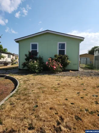 Buy this 3 bed house on 300 Southeast Goodnight Avenue in Corvallis, OR 97333