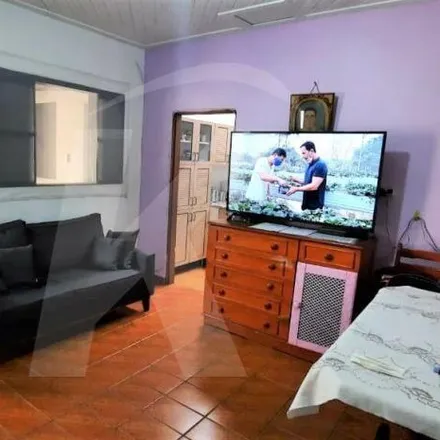 Buy this 2 bed house on Avenida Roland Garros 1381 in Jardim Brasil, São Paulo - SP